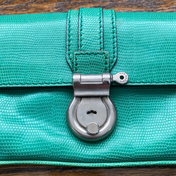 Authentic Burberry Clutch - Green - Picture 5 of 16
